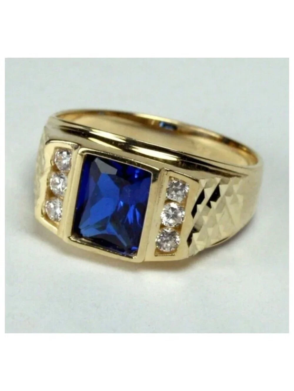 Blue square with accents - Ring - Gold - CZs - Size 13